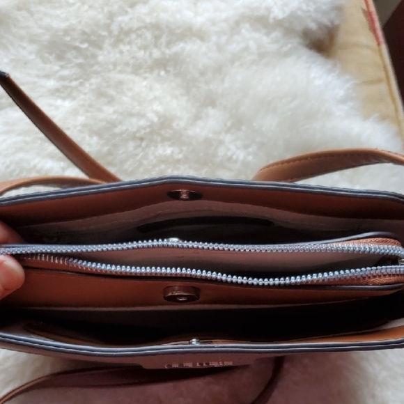 Nine West Tan and Black Crossbody Bag - Picture 10 of 13